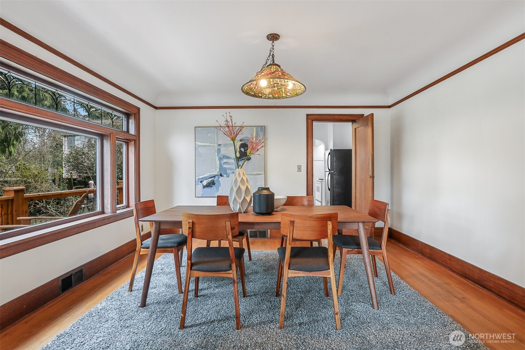 711 North 60th Street Seattle, WA 98103 - Photo 10 of 40 Gallery Image 10