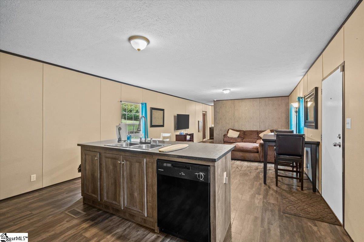 1121 Foster Road Inman, SC 29349 - Photo 8 of 35