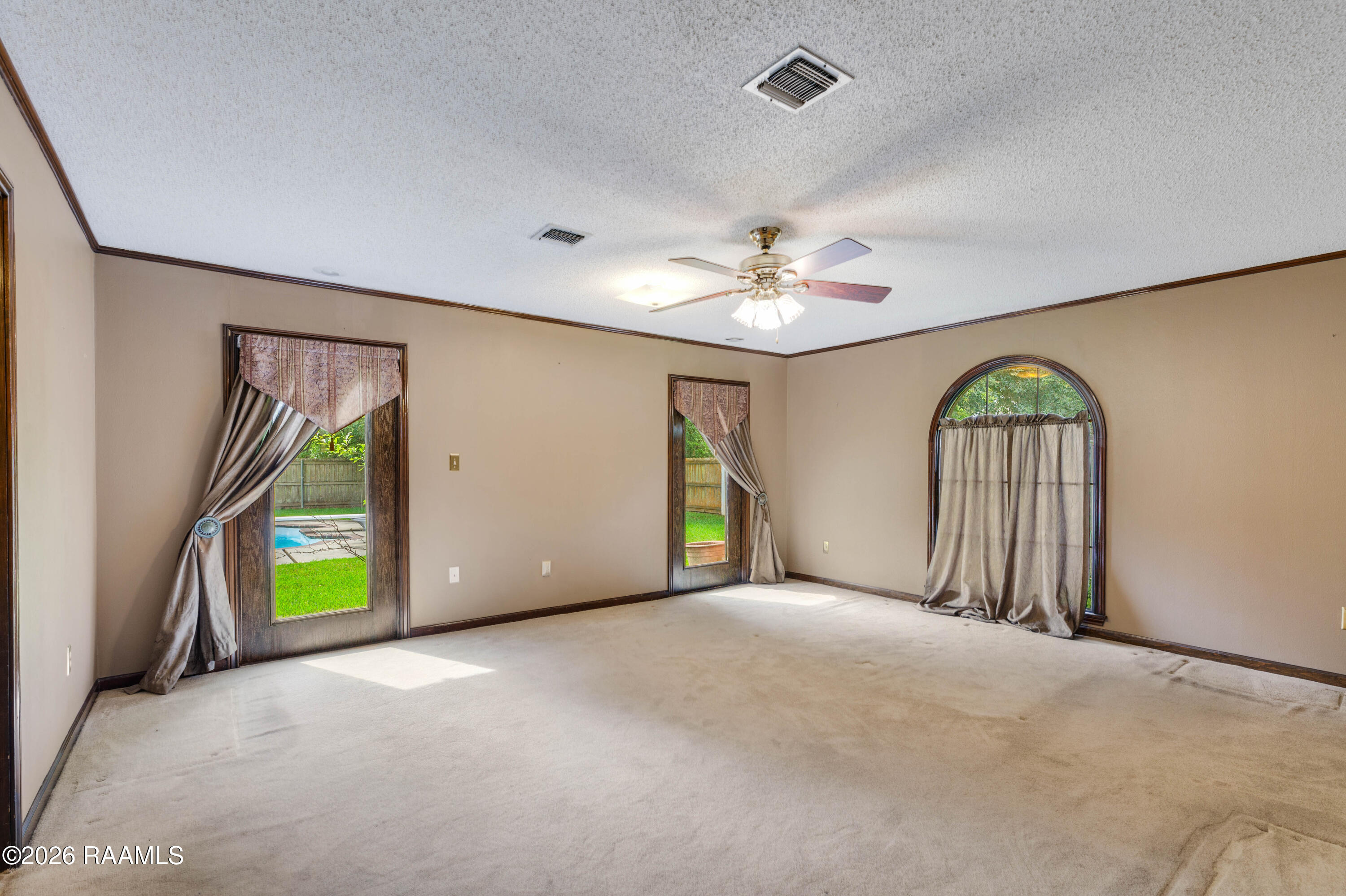 806 Rue Royale New Iberia, LA 70563 - Photo 29 of 38 806 Rue Royale New Iberia-22