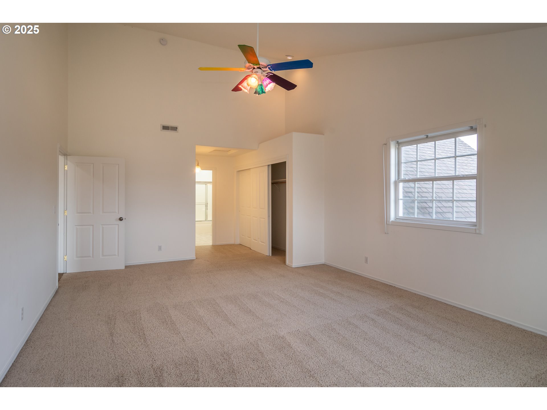 3181 Fisher Road Roseburg, OR 97471 - Photo 27 of 46 Bedroom