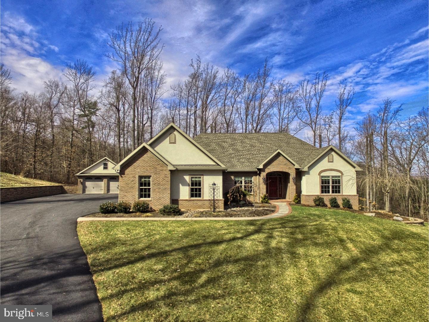 211 Chapel Hill Road Reading, PA 19608 - Photo 1 of 25