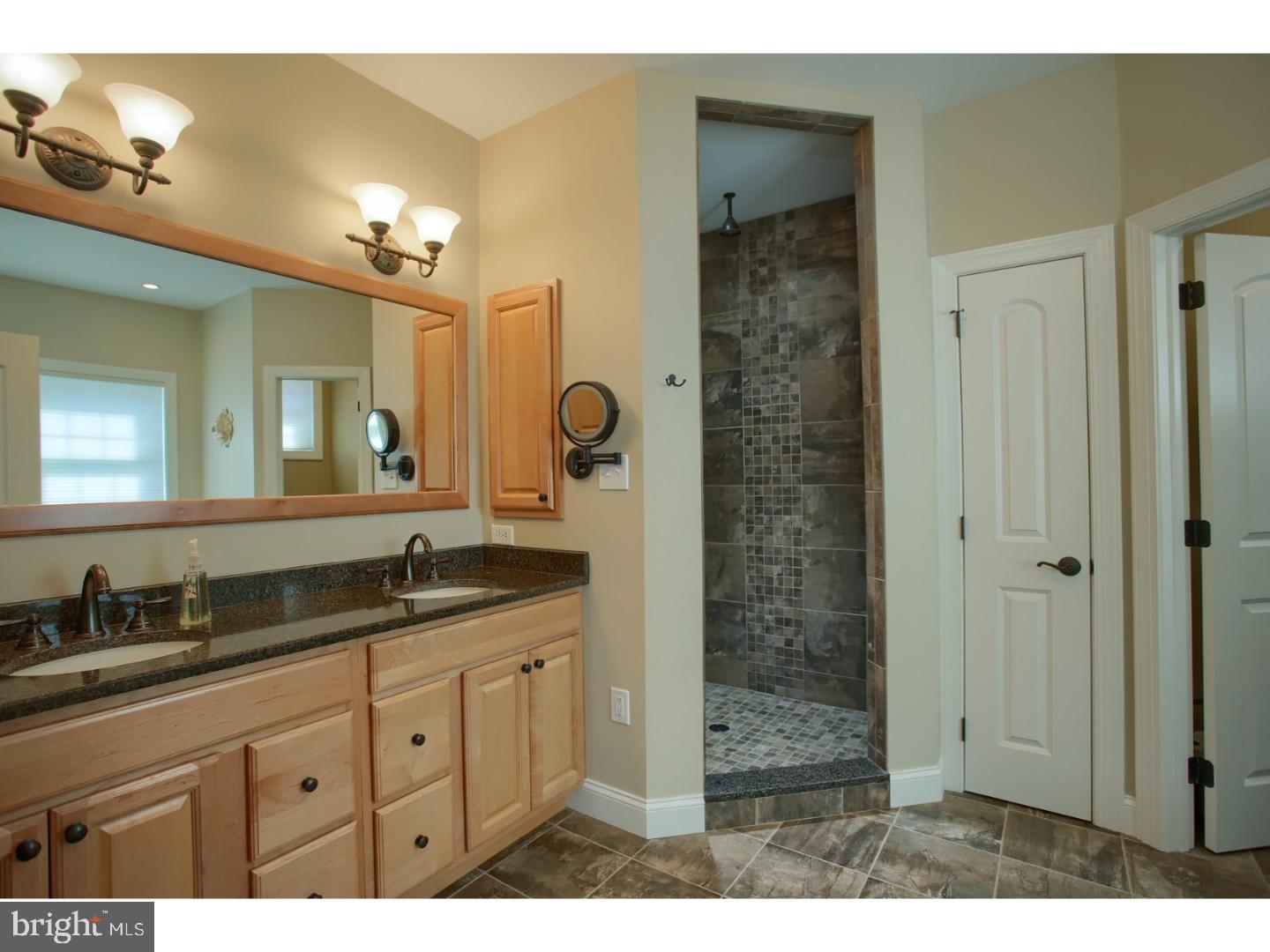 211 Chapel Hill Road Reading, PA 19608 - Photo 14 of 25