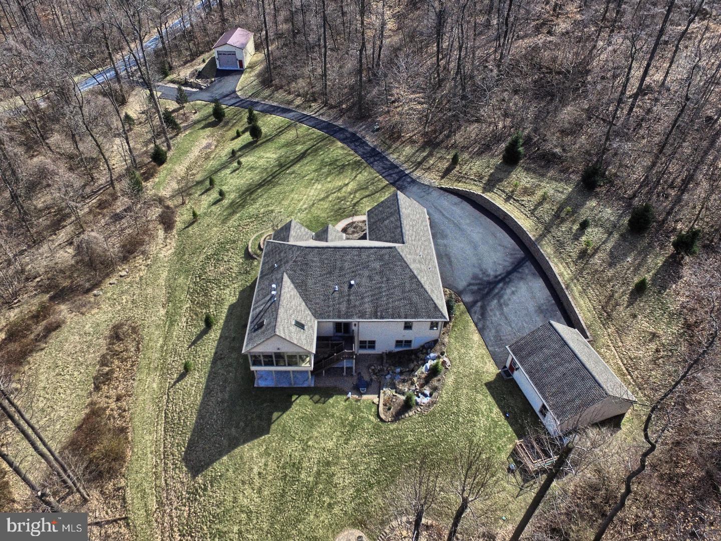 211 Chapel Hill Road Reading, PA 19608 - Photo 24 of 25