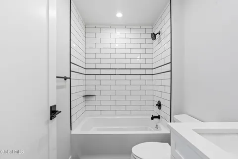 $760,300 | 14 Footpath Way, Lake George, NY 12845