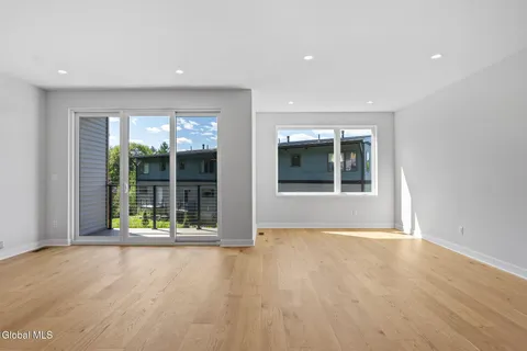 $760,300 | 14 Footpath Way, Lake George, NY 12845