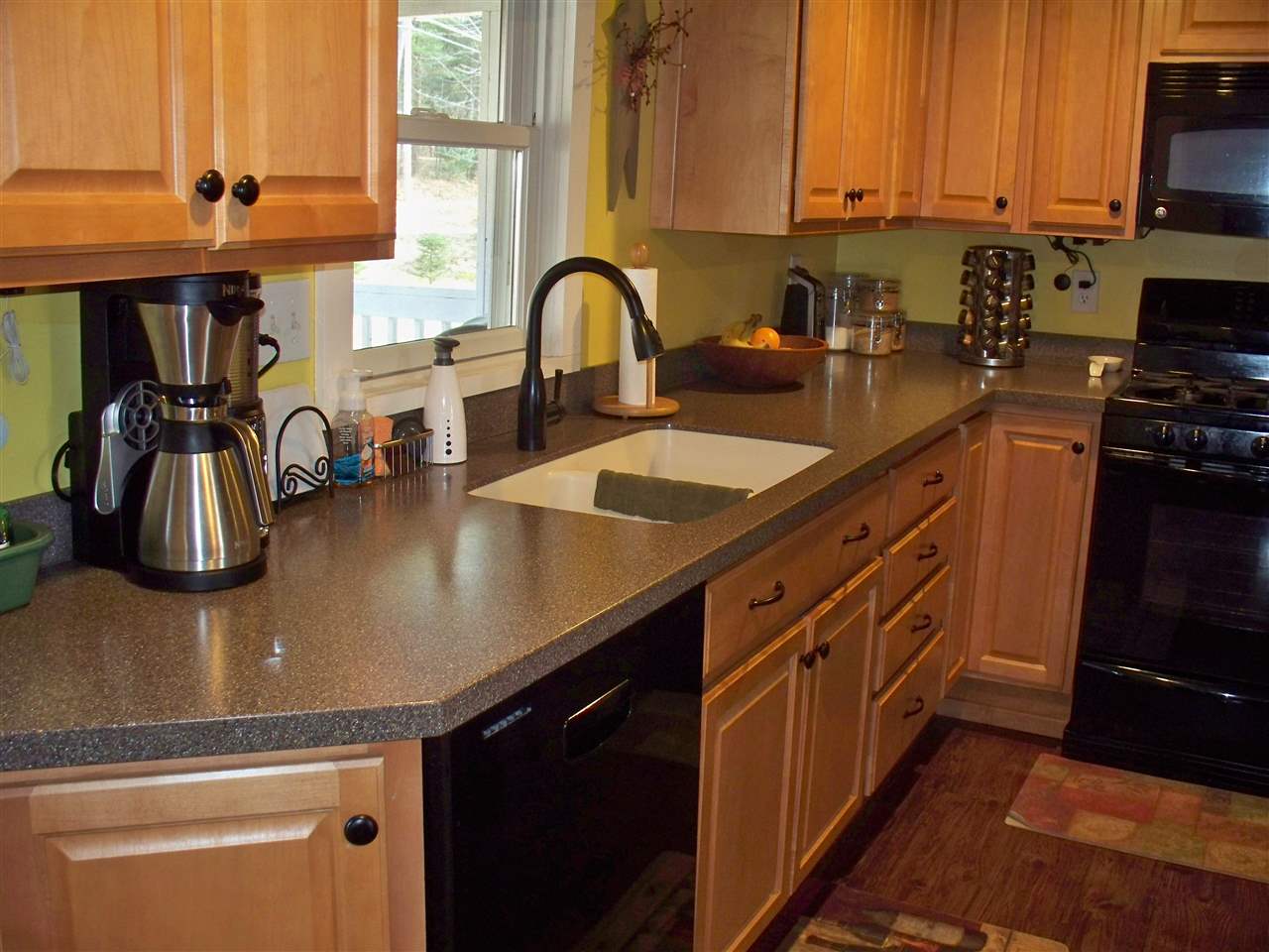 2069 East Pittsford Road Rutland Town, VT 05701 - Photo 13 of 40