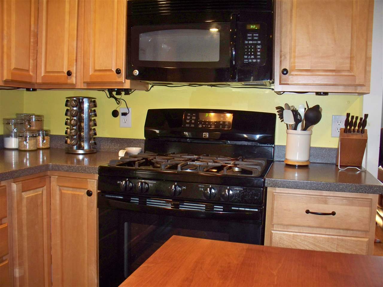 2069 East Pittsford Road Rutland Town, VT 05701 - Photo 15 of 40