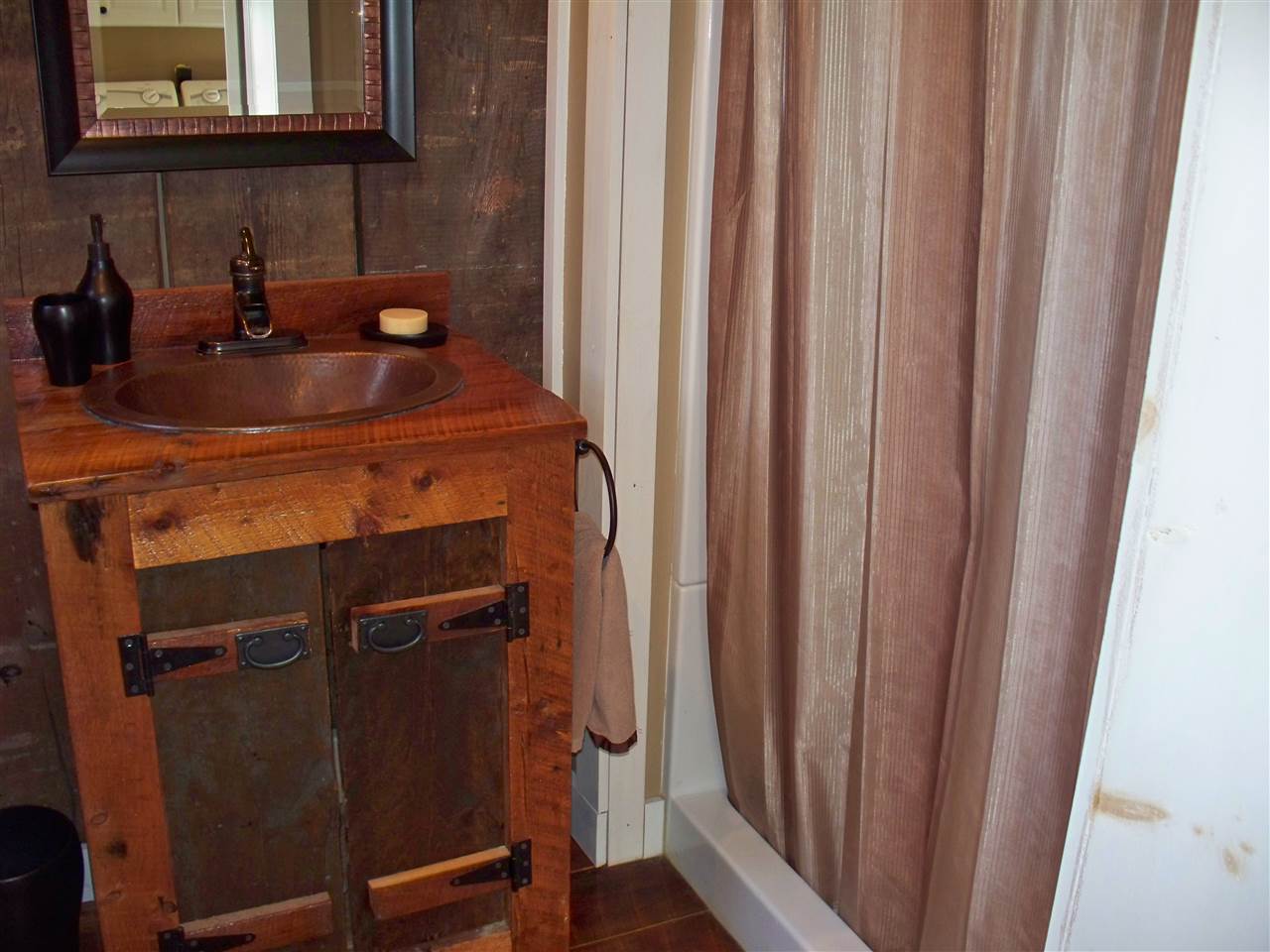 2069 East Pittsford Road Rutland Town, VT 05701 - Photo 21 of 40