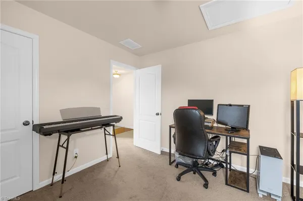 $324,000 | 5703 Midstream Circle, Clemmons, NC 27012