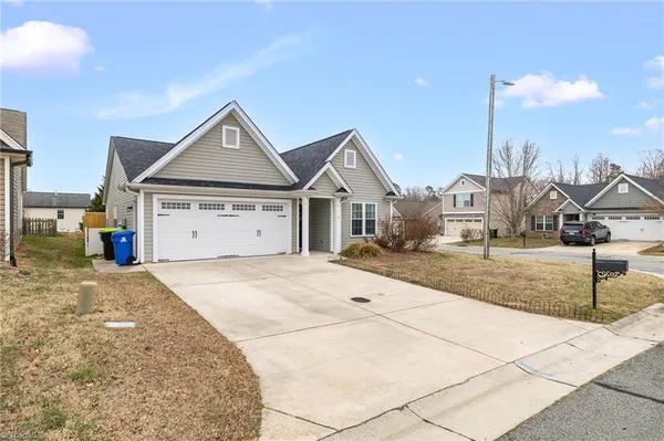 $324,000 | 5703 Midstream Circle, Clemmons, NC 27012