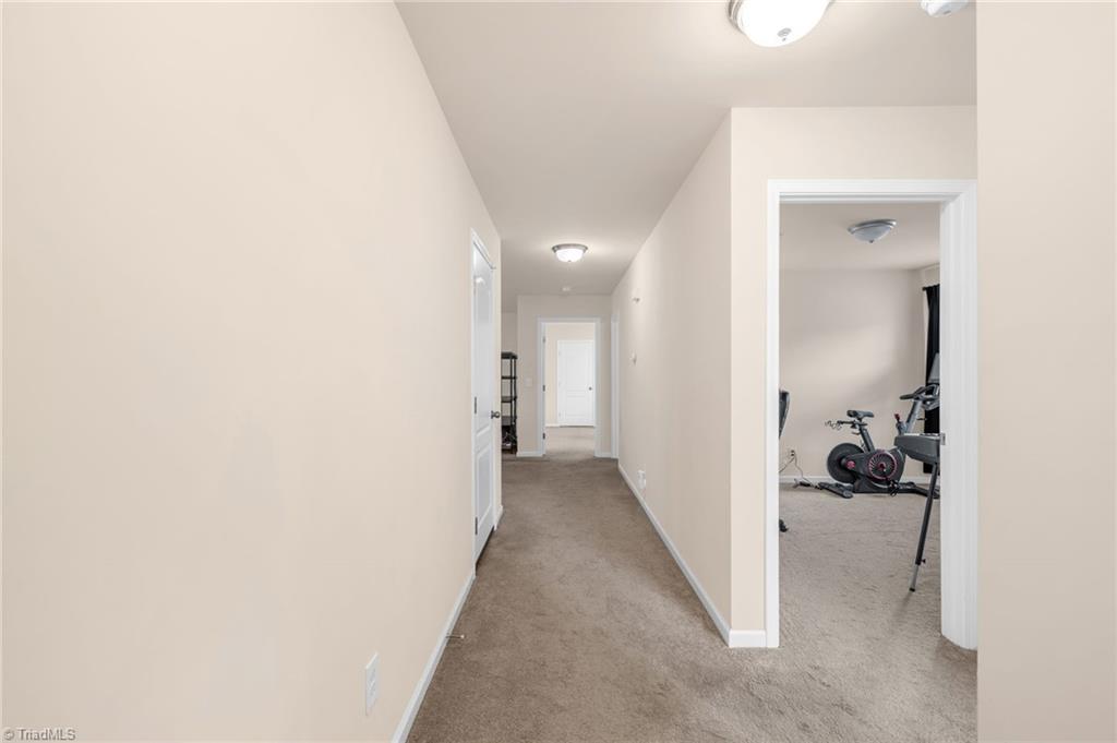 5703 Midstream Circle Clemmons, NC 27012 - Photo 4 of 30