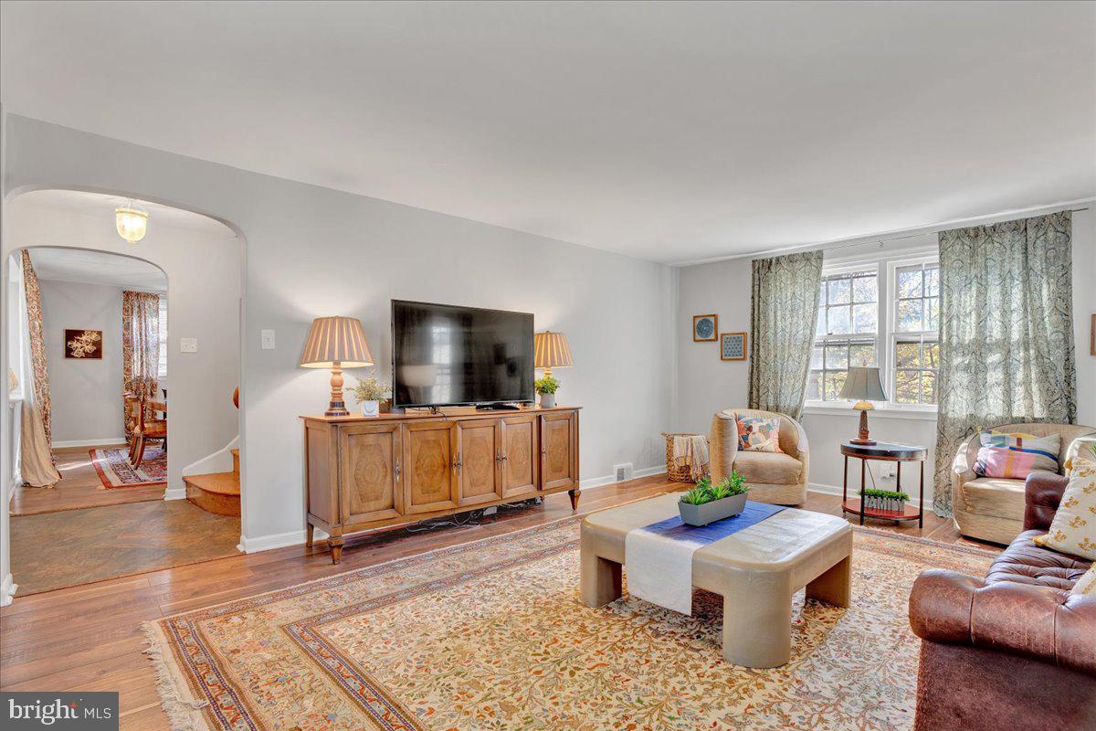 7810 Haines Road Cheltenham, PA 19012 - Photo 14 of 28 Gallery Image 14