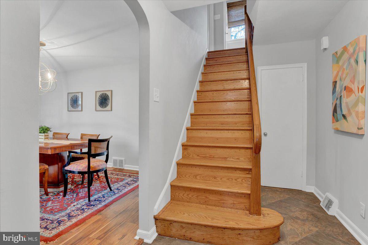 7810 Haines Road Cheltenham, PA 19012 - Photo 5 of 28 Gallery Image 5
