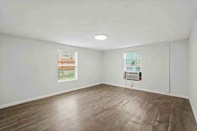 $1,650 | 1415 Church Street, Unit REAR, Galveston, TX 77550