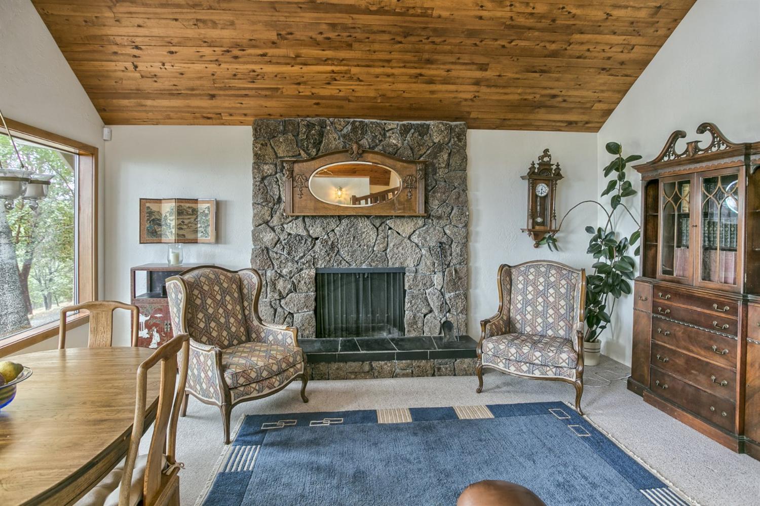 2257 Johns Peak Road Central Point, OR 97502 - Photo 13 of 35 Additional Photo