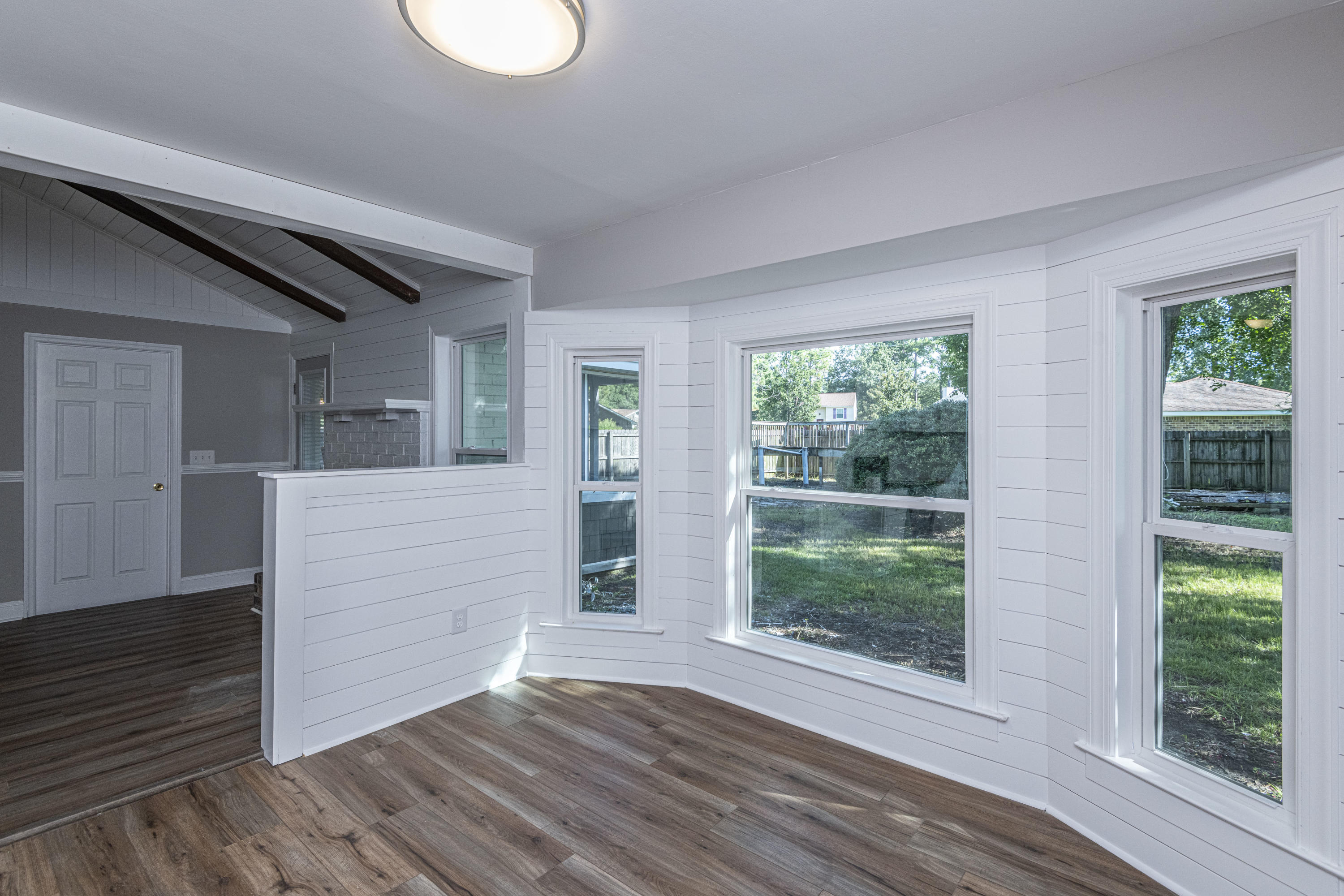 112 James Road Summerville, SC 29486 - Photo 21 of 35 Eat In Kitchen