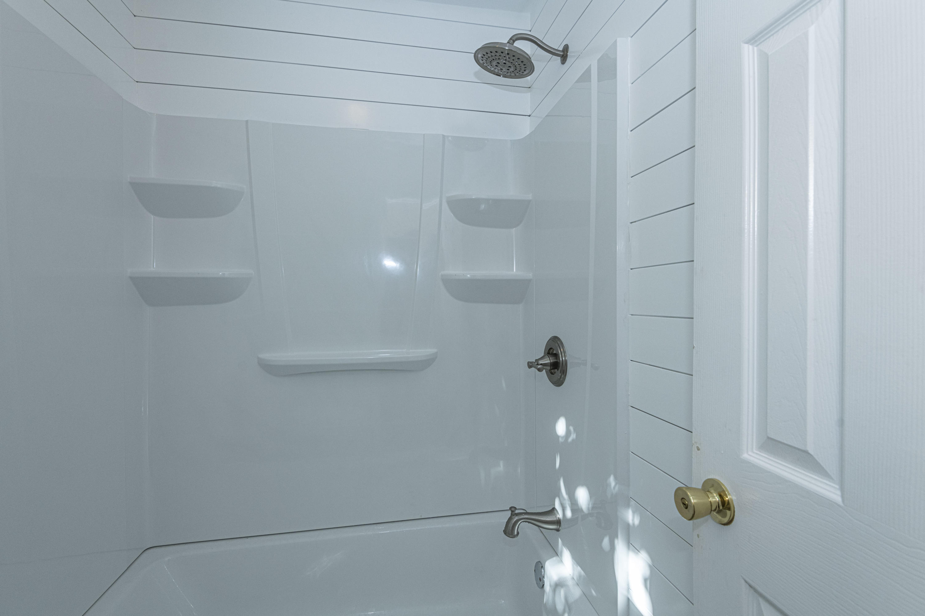 112 James Road Summerville, SC 29486 - Photo 28 of 35 Master Bath