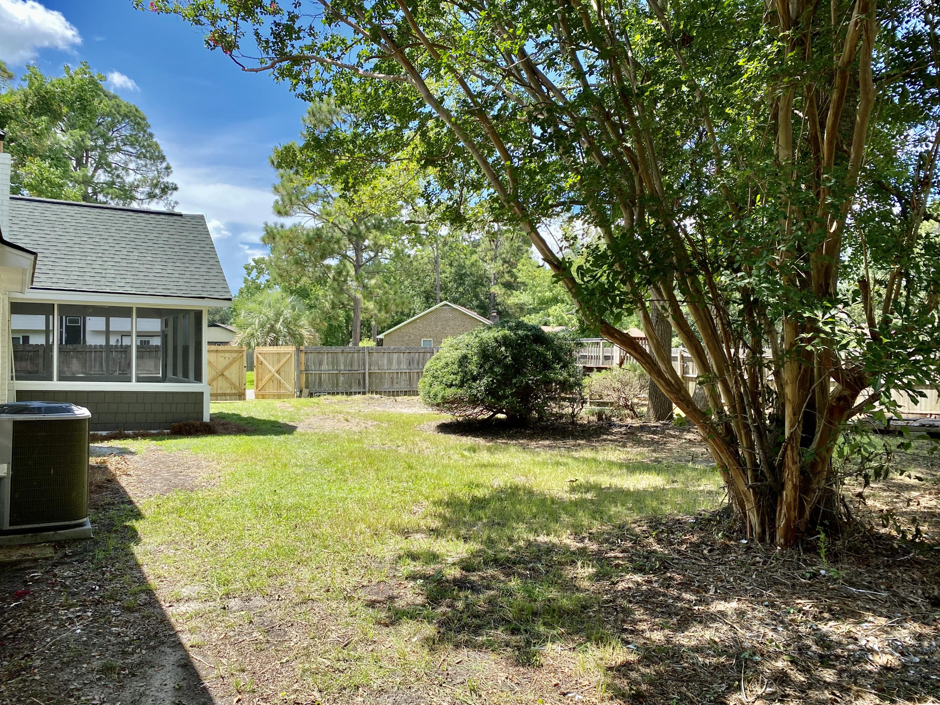 112 James Road Summerville, SC 29486 - Photo 35 of 35 Huge Backyard