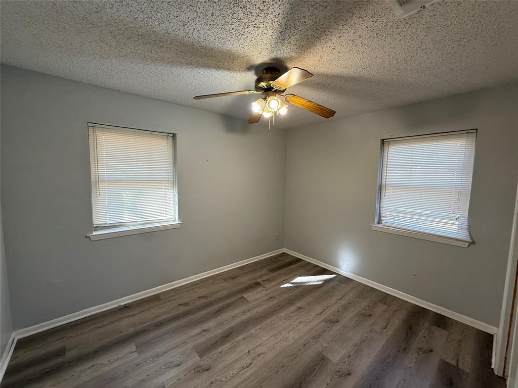 503 Windsor Lane Springtown, TX 76082 - Photo 17 of 38 Bedroom 2