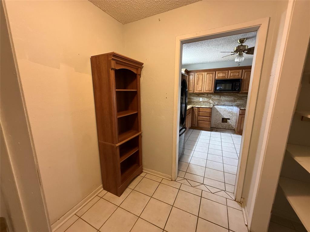 503 Windsor Lane Springtown, TX 76082 - Photo 24 of 38