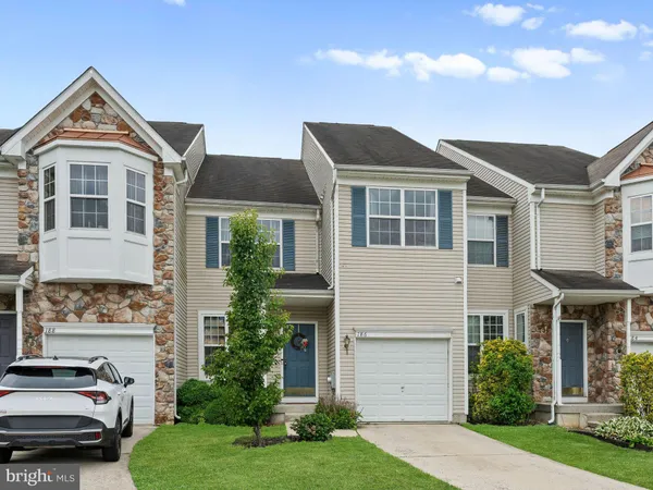 $399,900 | 186 Chancellor Drive, Woodbury, NJ 08096