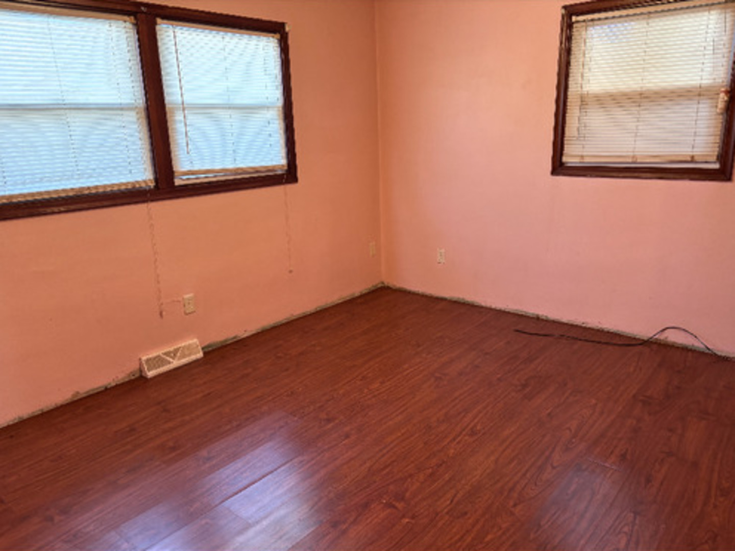 201 South Carson Street Long Point, IL 61333 - Photo 17 of 20
