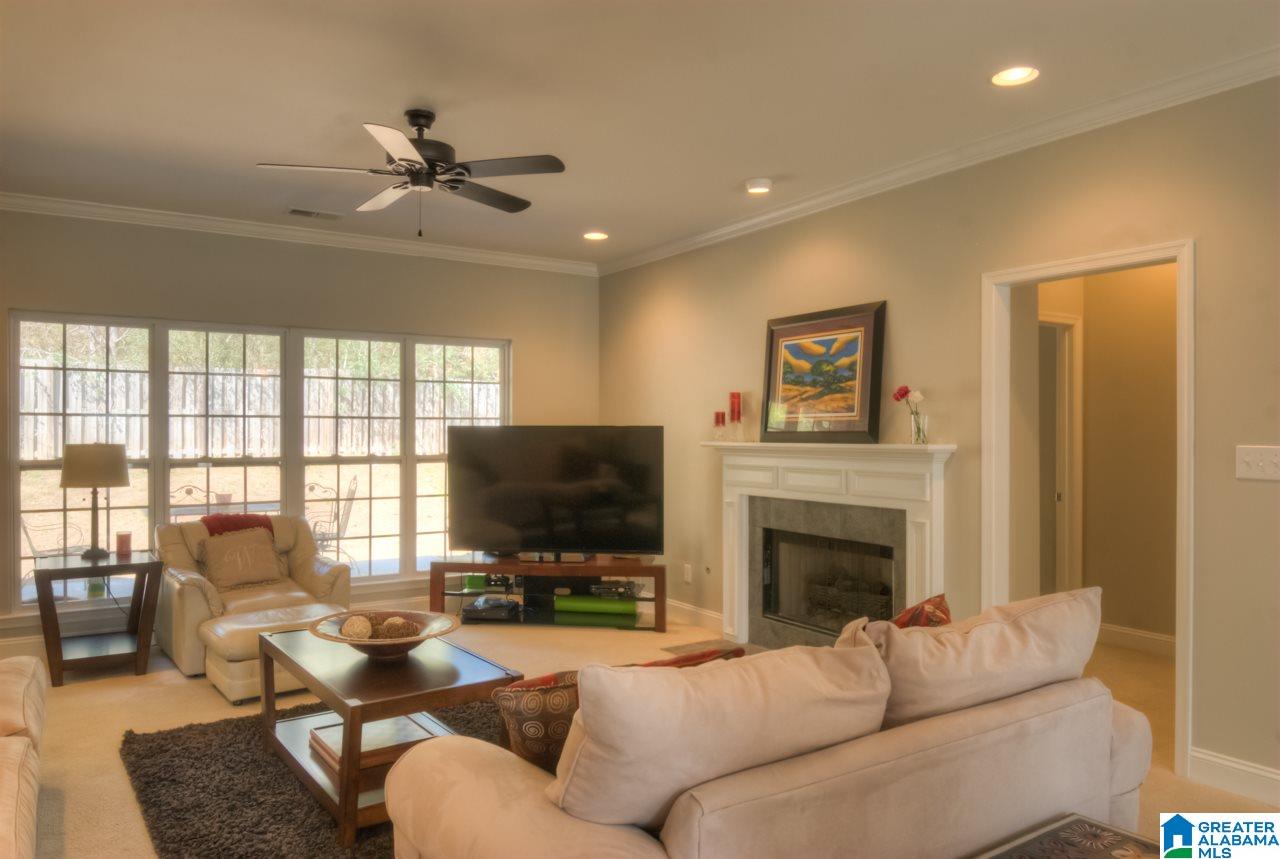 512 Chesser Circle Chelsea, AL 35043 - Photo 2 of 21