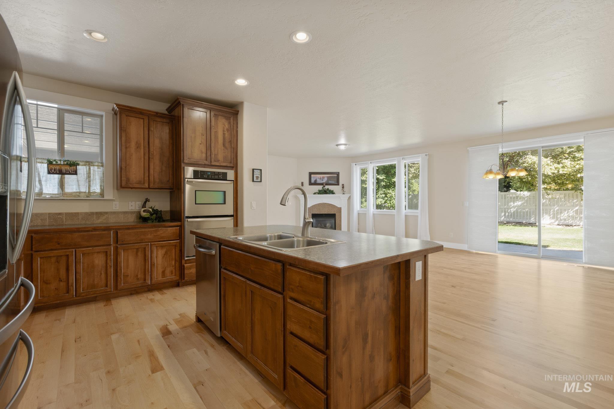 1838 West Pachino Street Meridian, ID 83646 - Photo 8 of 34