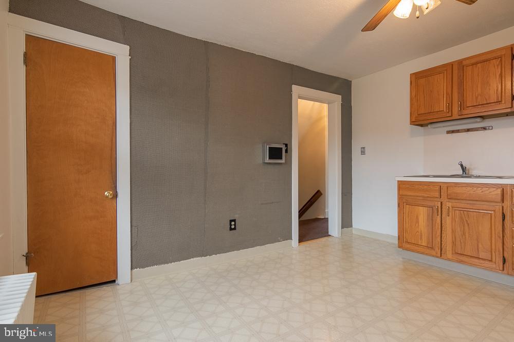 3807 Kutztown Road Reading, PA 19605 - Photo 12 of 20 Kitchen - 2nd Floor