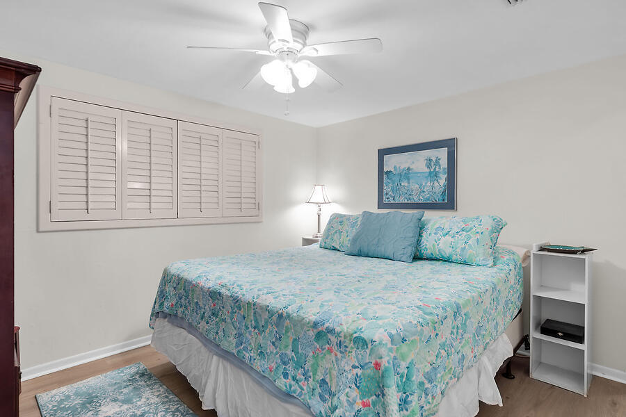 303 Sombrero Beach Road Marathon, FL 33050 - Photo 39 of 84 Side A-primary bedroom