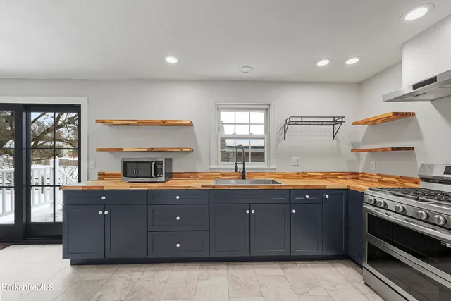 $475,000 | 290 East Center Street, Lee, MA 01238