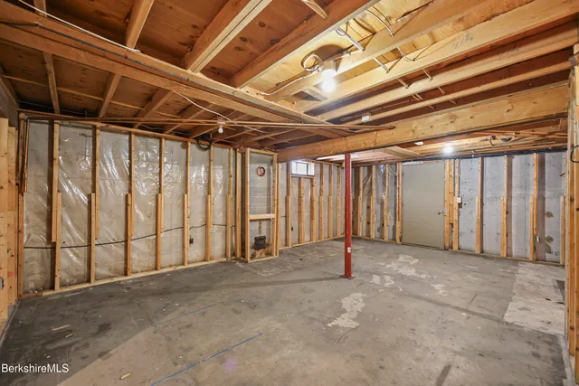 $475,000 | 290 East Center Street, Lee, MA 01238