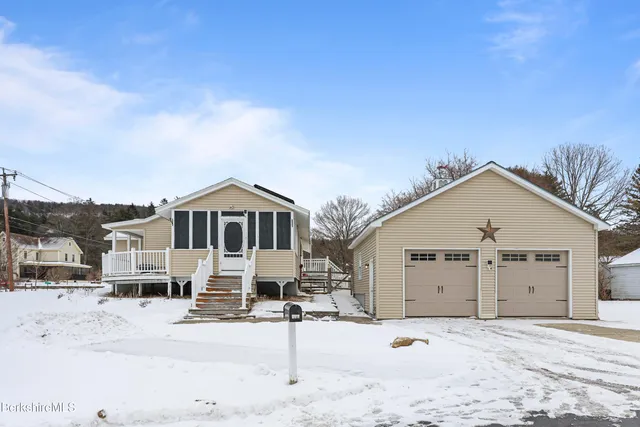 $475,000 | 290 East Center Street, Lee, MA 01238