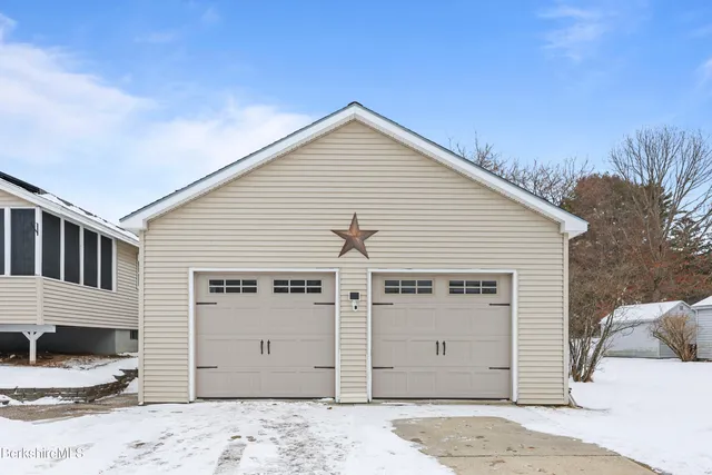 $475,000 | 290 East Center Street, Lee, MA 01238