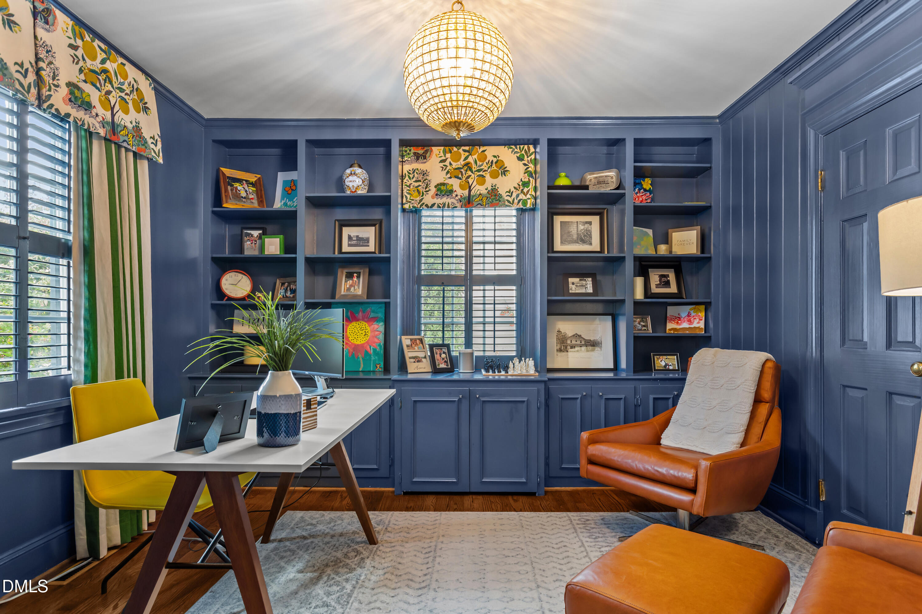 2211 Breeze Road Raleigh, NC 27608 - Photo 9 of 48 IMGL9559