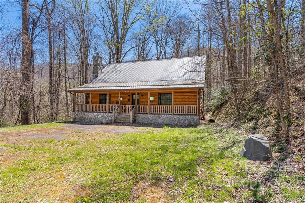 1963 Dix Creek Road Canton, NC 28716 - Photo 35 of 36 Gallery Image 35