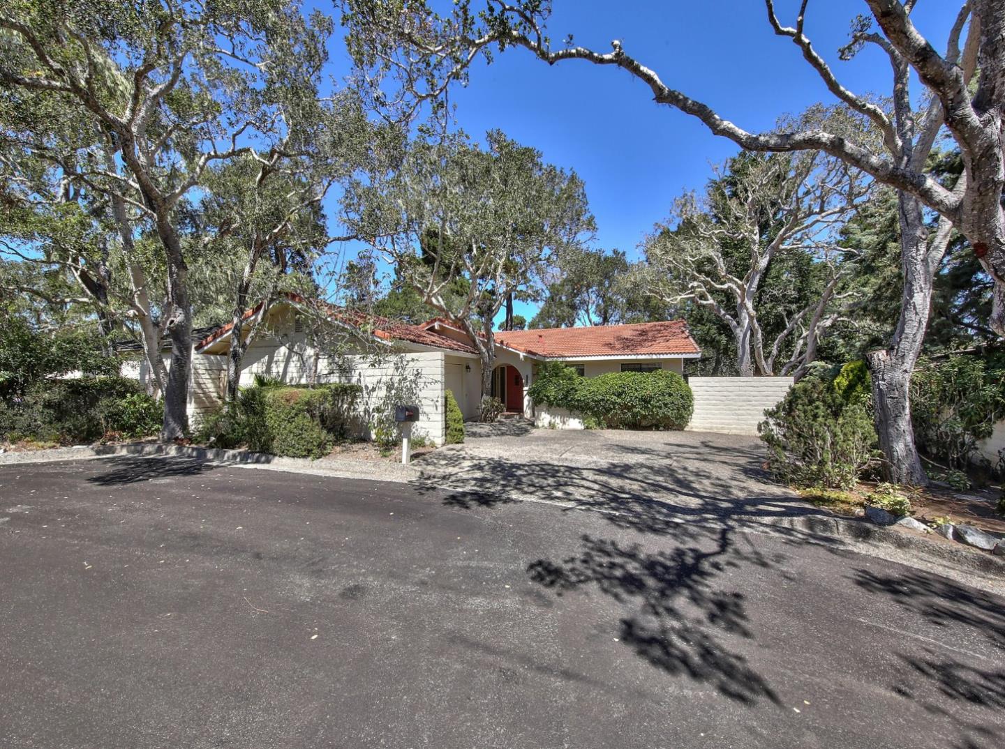 151 Littlefield Road Monterey, CA 93940 - Photo 1 of 24 Gallery Image 1