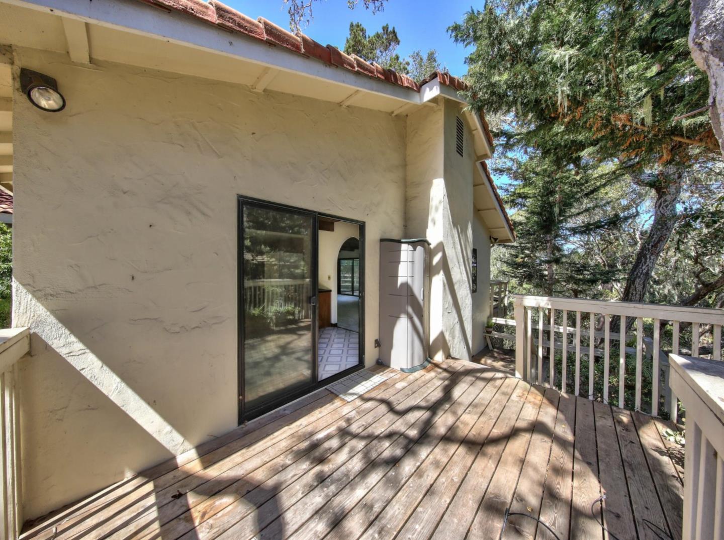 151 Littlefield Road Monterey, CA 93940 - Photo 9 of 24 Gallery Image 9