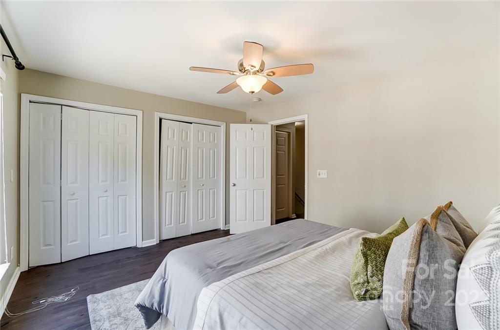 646 Raphael Place Charlotte, NC 28205 - Photo 16 of 26 Gallery Image 16