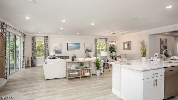 $589,900 | 4725 24th Avenue Southeast, Naples, FL 34117
