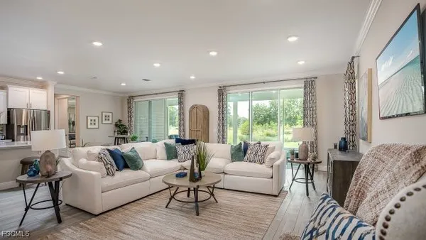 $589,900 | 4725 24th Avenue Southeast, Naples, FL 34117