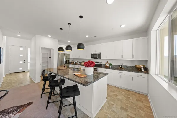 $849,999 | 35172 Bergamot Cove, Fallbrook, CA 92028