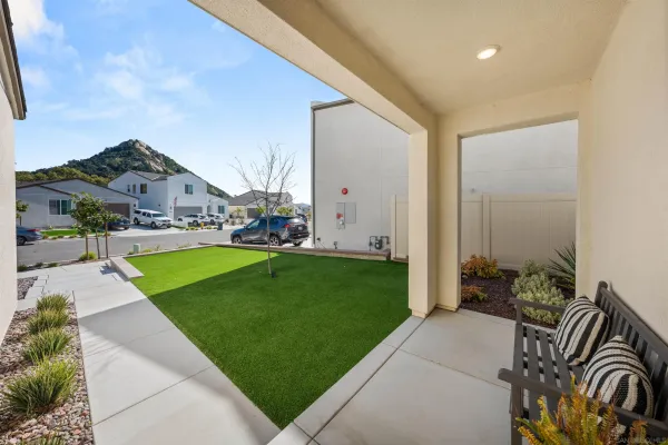 $849,999 | 35172 Bergamot Cove, Fallbrook, CA 92028