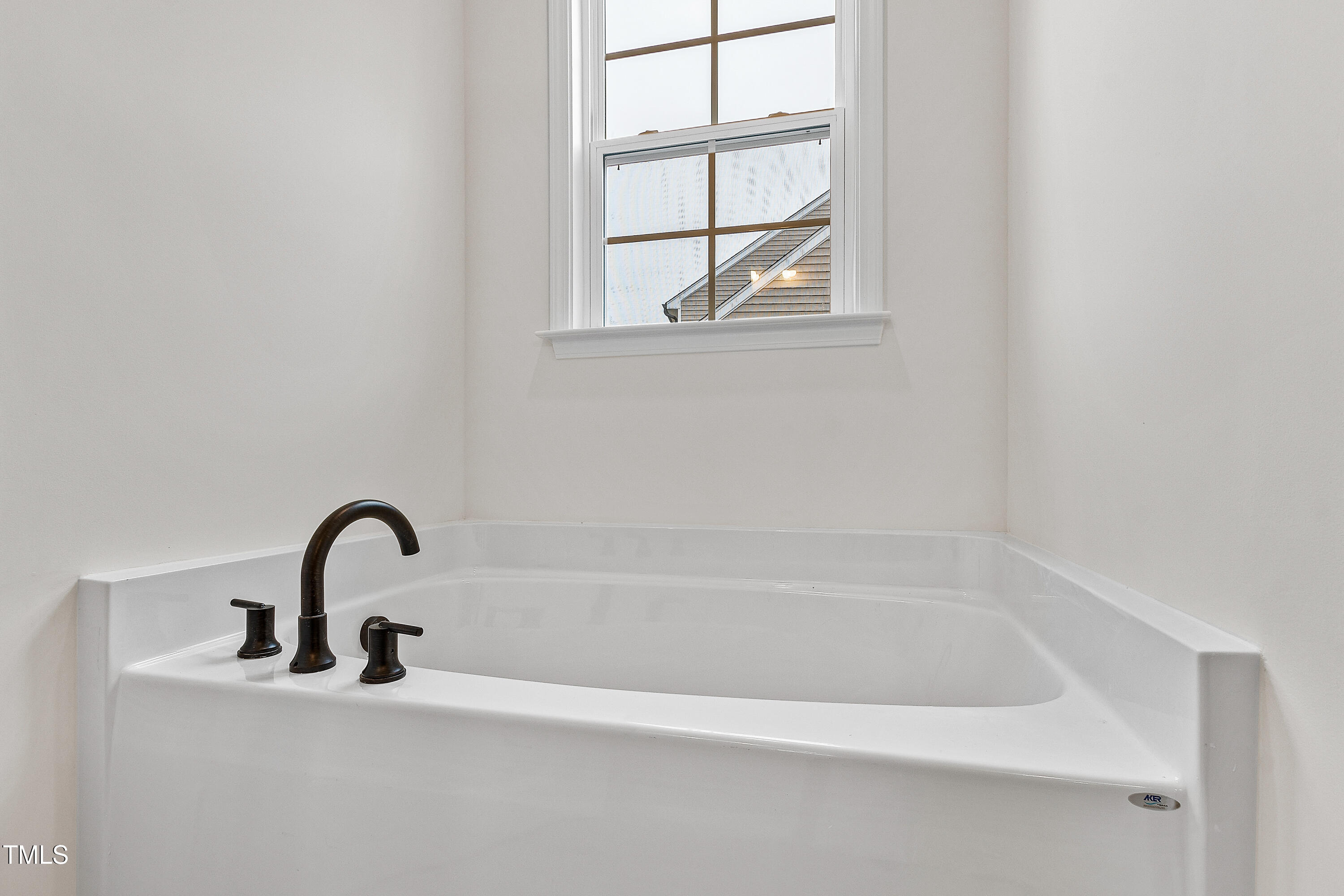 420 Oak Park Boulevard Youngsville, NC 27596 - Photo 24 of 51 420 Oak Park-14