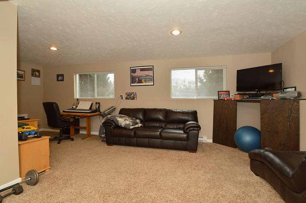 1815 South Davis Road Spokane Valley, WA 99216 - Photo 13 of 20