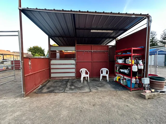 a car parked in front of a building