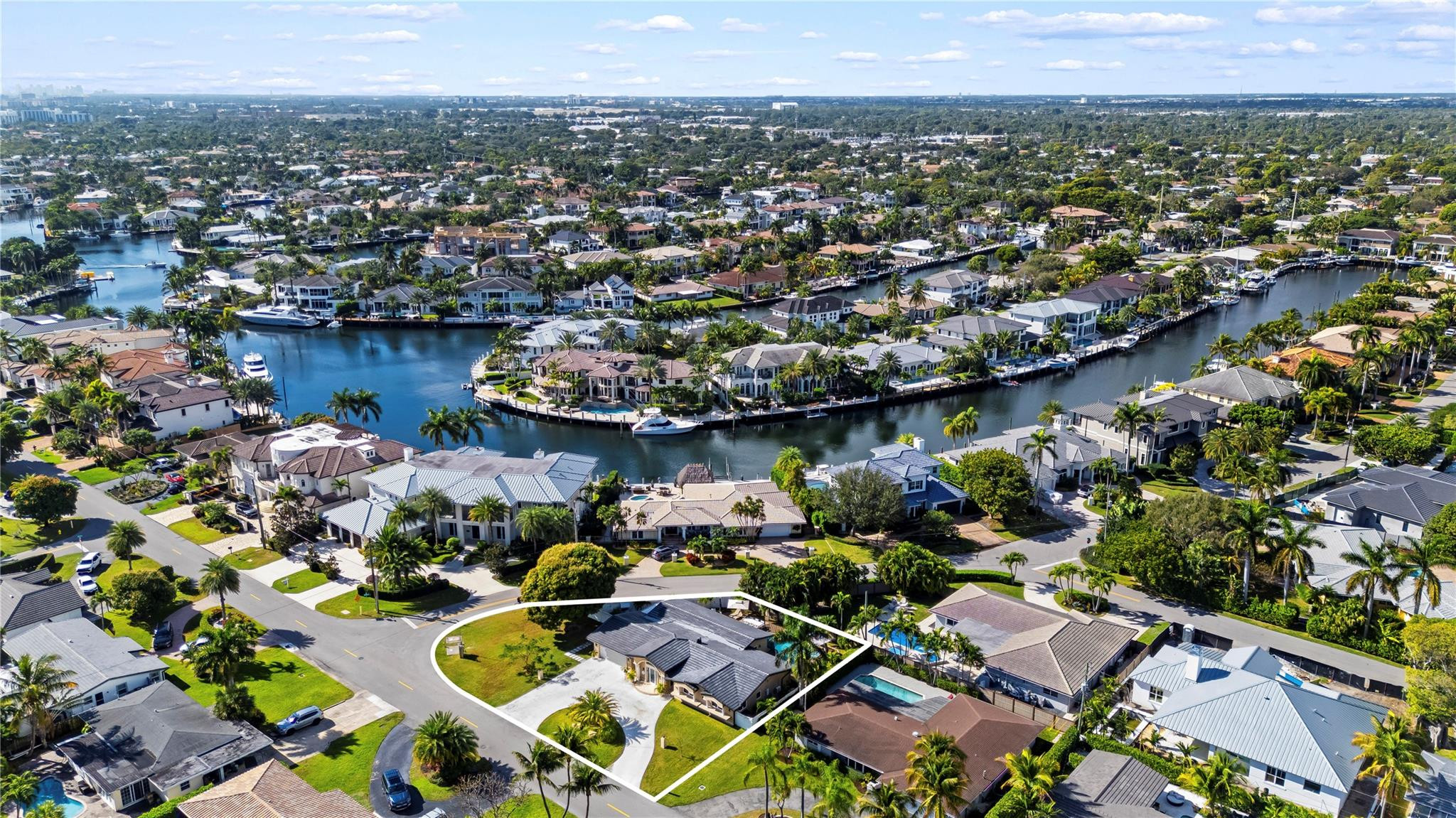 3301 Northeast 27th Avenue Lighthouse Point, FL 33064 - Photo 10 of 41 an aerial view of multiple house
