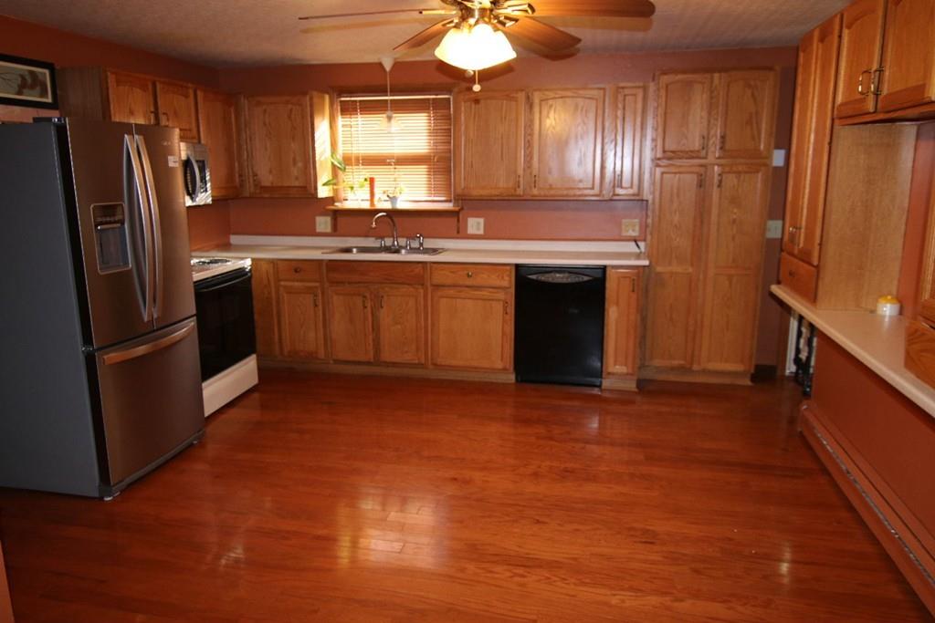 291 Morgan Road West Springfield, MA 01089 - Photo 3 of 11