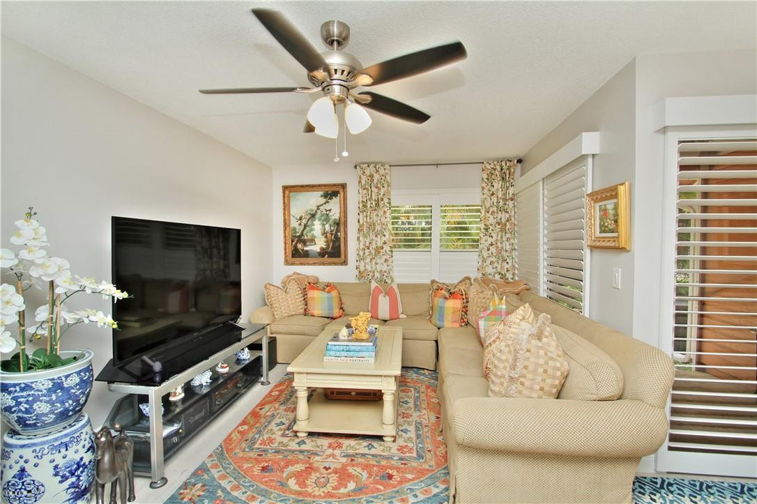 5323 Sapphire Valley Boca Raton, FL 33486 - Photo 19 of 34 Photo 20