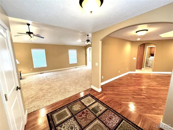 $364,900 | 2206 Cherry Blossom Circle, Lebanon, MO 65536